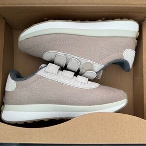 NWT Allbirds Women's Varsity Strap, mushroom beige, size 6.5 new in box